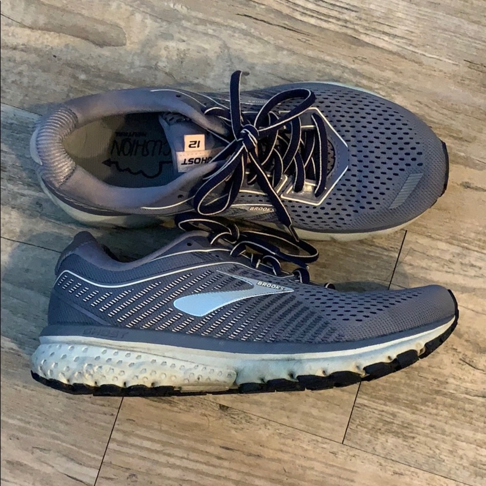 Brooks Ghost 12